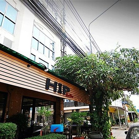 Hip Inn Coffee Phitsanulok Exterior photo